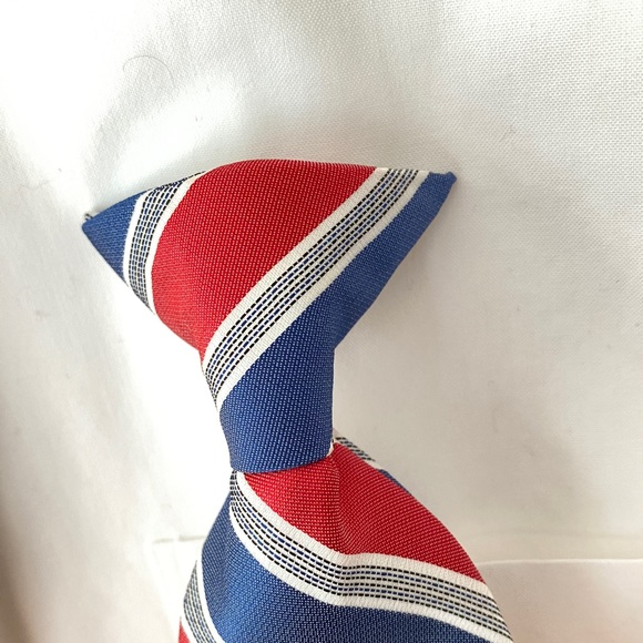 Clip on Satin Necktie. Junior's. Navy Blue White and Red. - Picture 5 of 9